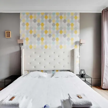 Apartamento Light-filled Near Gare De L'est *